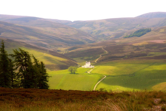 Small castle in the Scottish Highlands Wall Mural