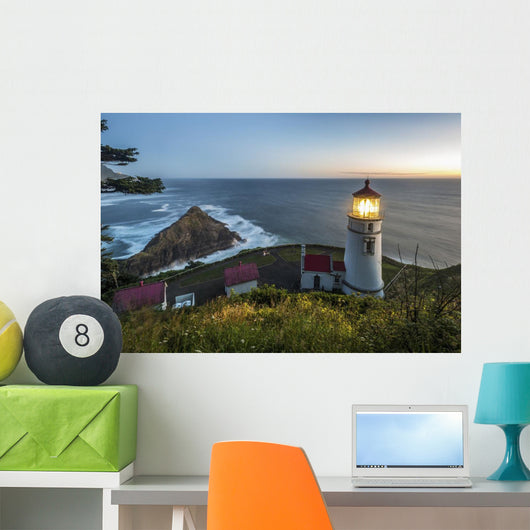 Heceta Head Lighthouse Dusk Wall Decal