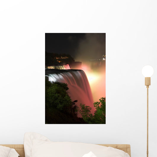 niagara falls by night Wall Mural
