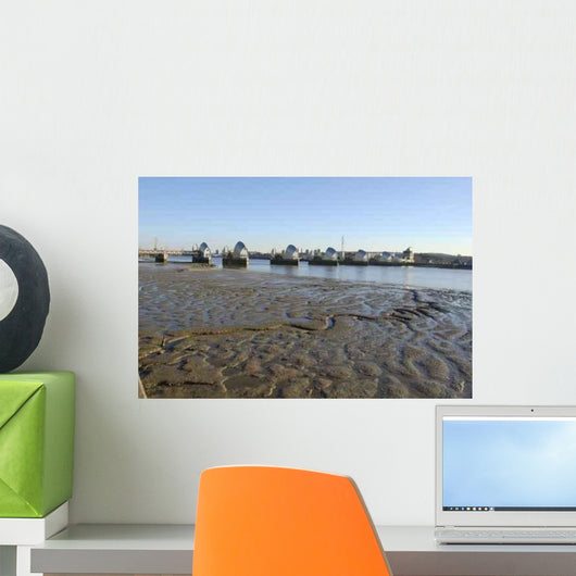 London-19-0038 Wall Decal