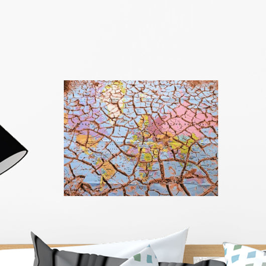 Crise Mondiale Wall Decal