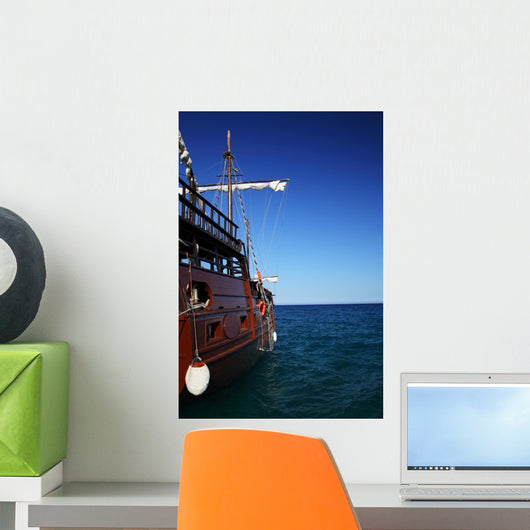 sailing ship Wall Mural
