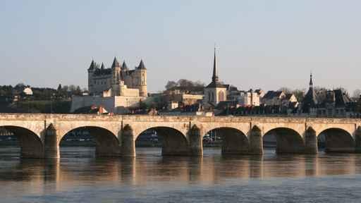 Loire Saumur Wall Decal