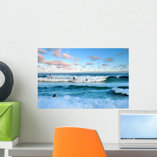Surfspaß Am Bondi Beach in Sydney Wall Mural