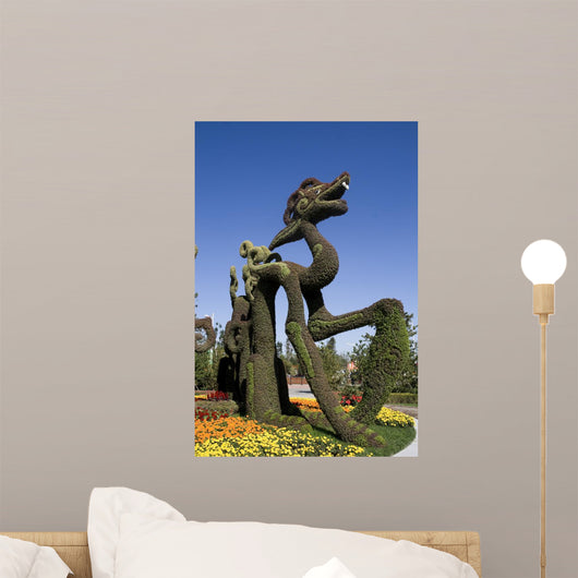 Flowers Decorate Chinese Dragon