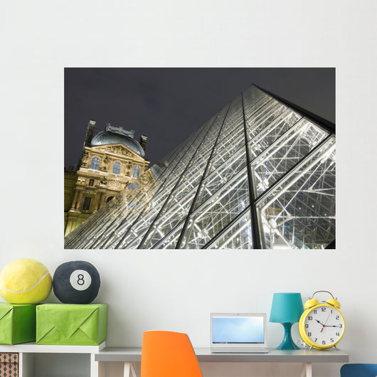 The Glass Pyramid And The Louvre At Dusk Wall Mural