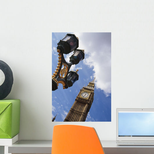 Big Ben & Lamp Post, Close Up Wall Mural