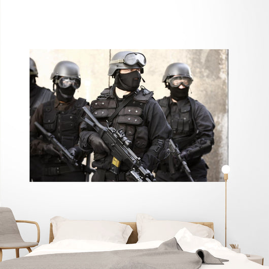 SWAT officer in full tactical gear. Wall Mural