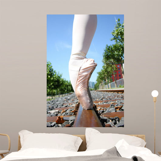 En Pointe Track