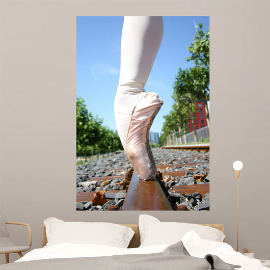 En Pointe Track