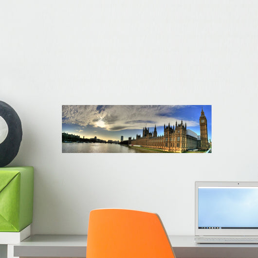 London - Houses of Parliament / Big Ben Wall Mural