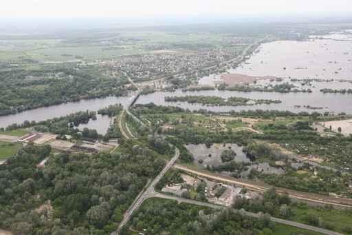 Flooding Poland 052010 Helicopter Wall Decal Design 1