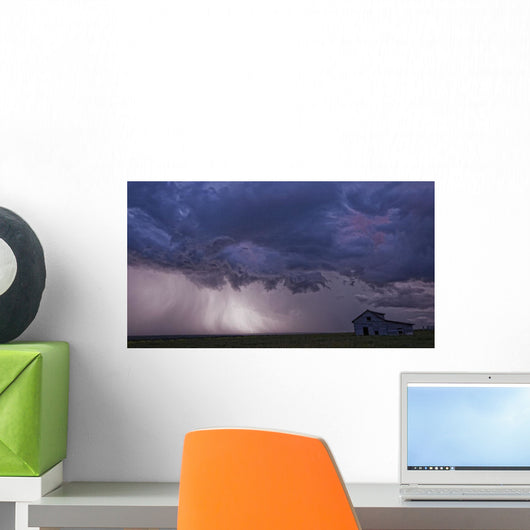 Lightning strikes Wall Mural