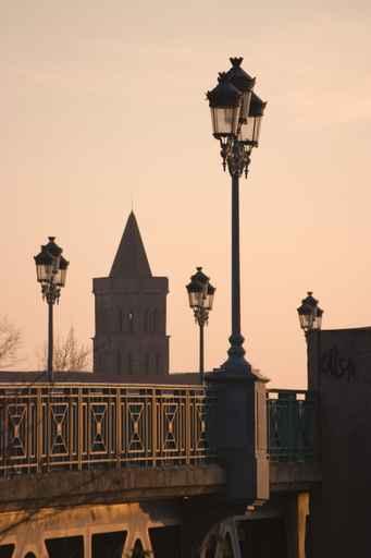 Detail Pont St-Pierre Wall Decal