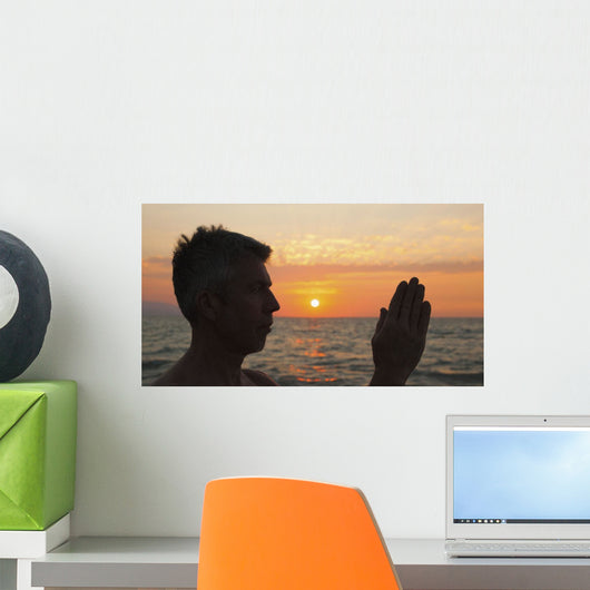 A man Wall Mural