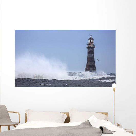 Splashing water Wall Mural