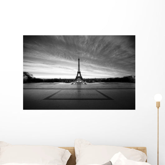 Eiffel Dawn Black White