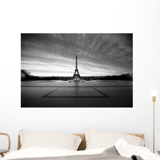 Eiffel Dawn Black White
