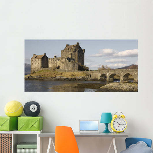 eillan donan castle Wall Mural