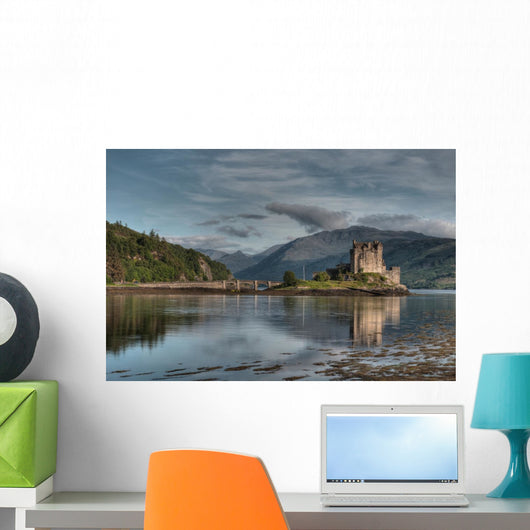 Eilean Donan Castle Wall Mural