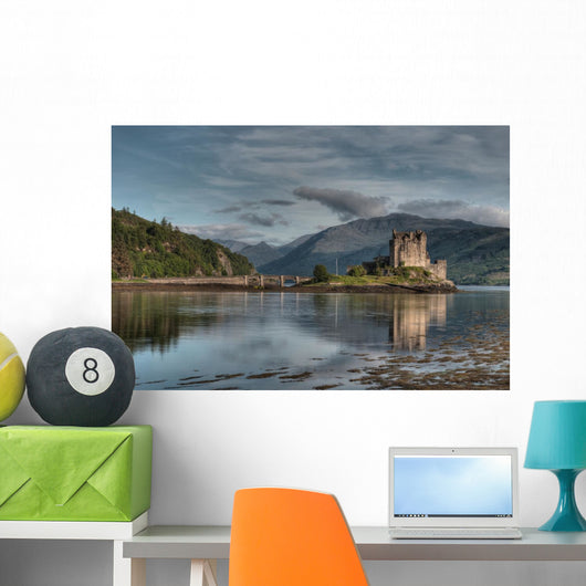 Eilean Donan Castle Wall Mural