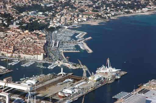 Port and Docks Wall Decal