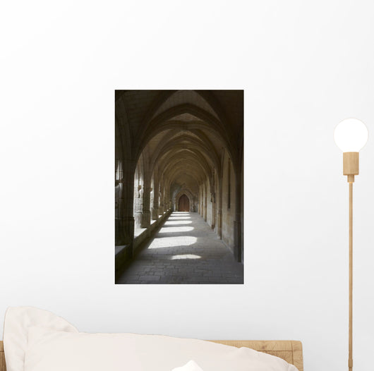 luçon Cathedral in oregon Wall Mural