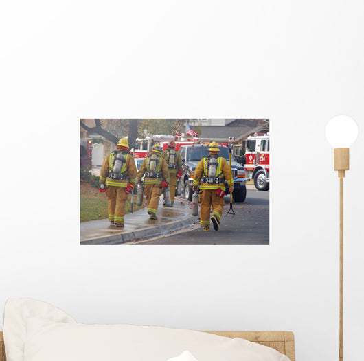 fire fighters heading to a fire Wall Mural