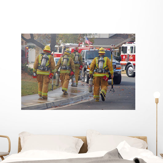 fire fighters heading to a fire Wall Mural