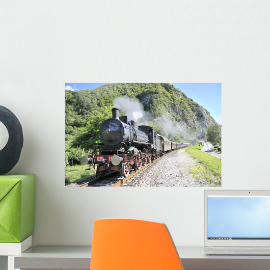 Steam Train Locomotive Un
