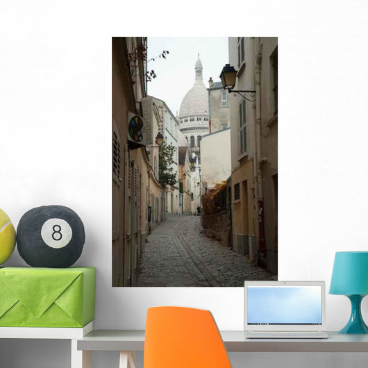 Ruelle Montmartre Paris Wall Decal