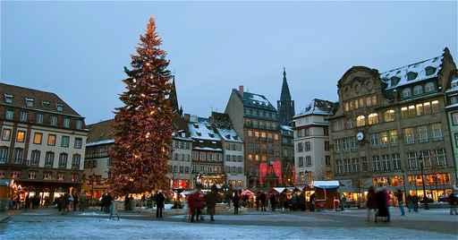 Le Marche Noel Strasbourg Wall Decal Design 3