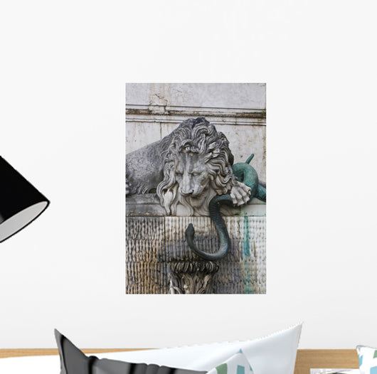 Marble Lion and Bronze