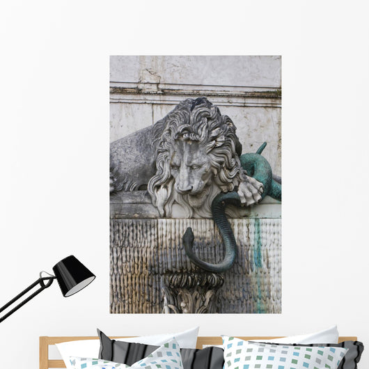 Marble Lion and Bronze