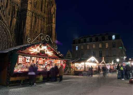 Le Marche Noel Strasbourg Wall Decal Design 2