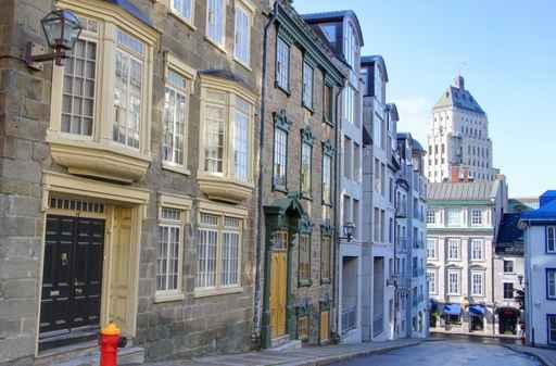 Rue Quebec Wall Decal