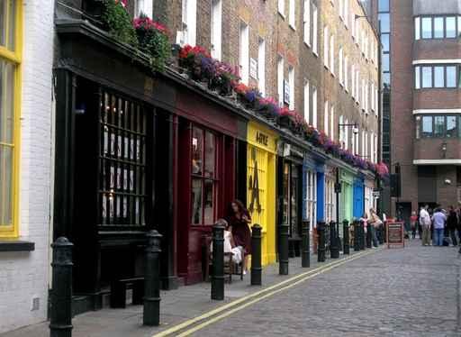Pubs Londonniens Wall Decal