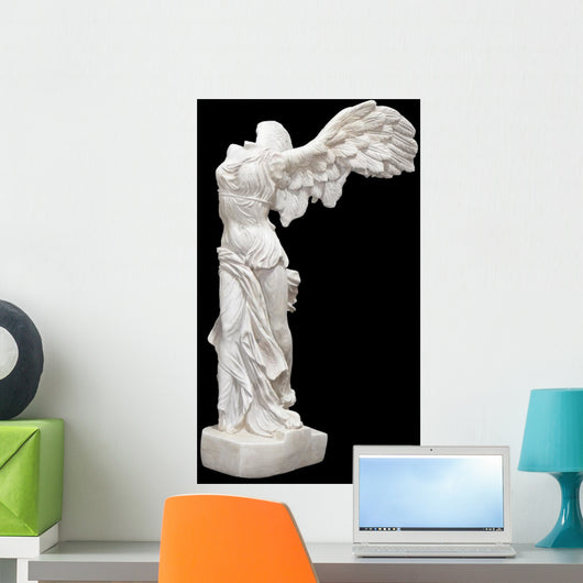 Winged Victory Samothrace Statue