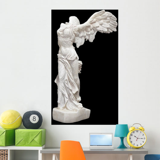 Winged Victory Samothrace Statue