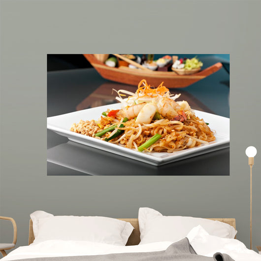 Seafood Pad Thai with