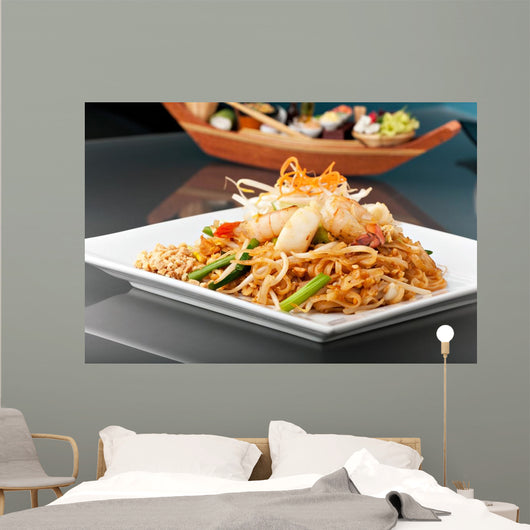 Seafood Pad Thai with