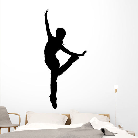 Street Dancer Silhouette White