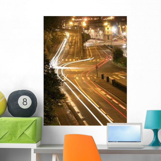 Ville Nuit (City Night) Wall Decal