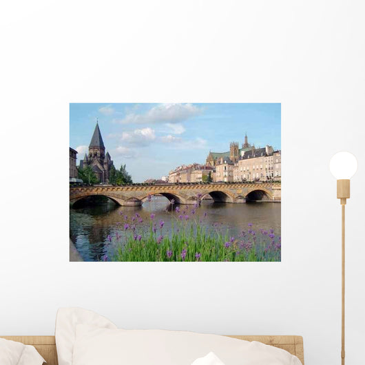 Metz Pont Wall Decal