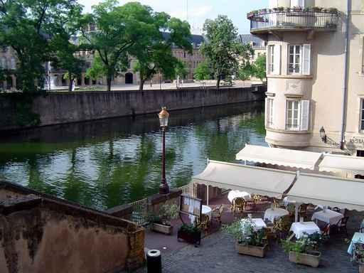 Metz Terrasse Wall Decal