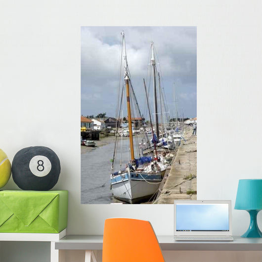 Hafeneinfahrt Noirmoutier Wall Decal