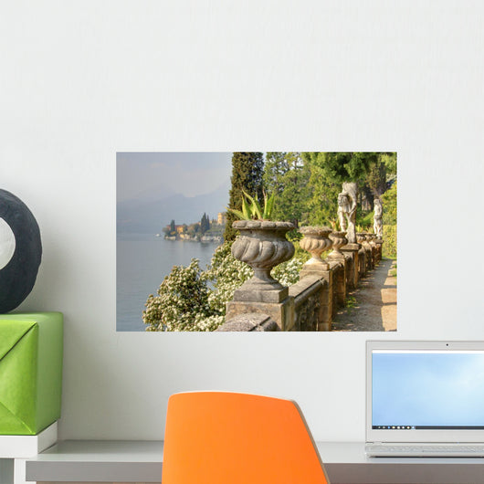 Lake Como Wall Mural
