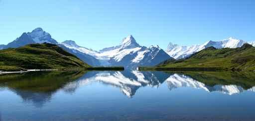 Reflets Des Sommets Dans Wall Decal
