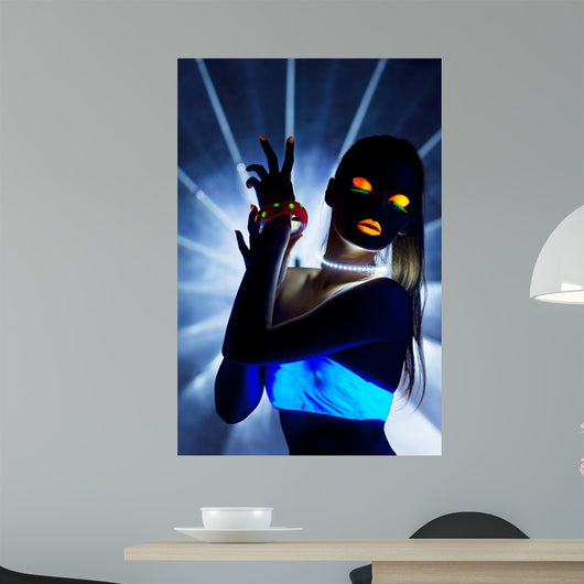 Disco Girl with Glow