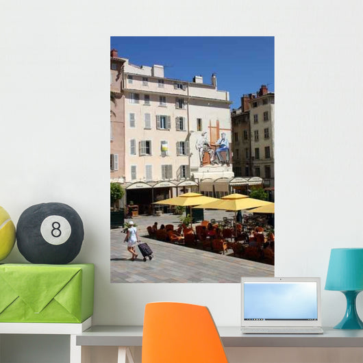 Place L Opera Has Wall Decal